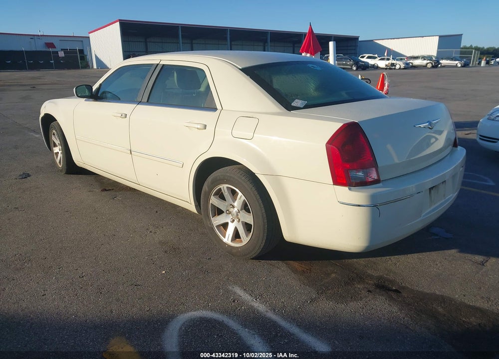 2007 CHRYSLER 300 VIN: 2C3KA53G97H883814