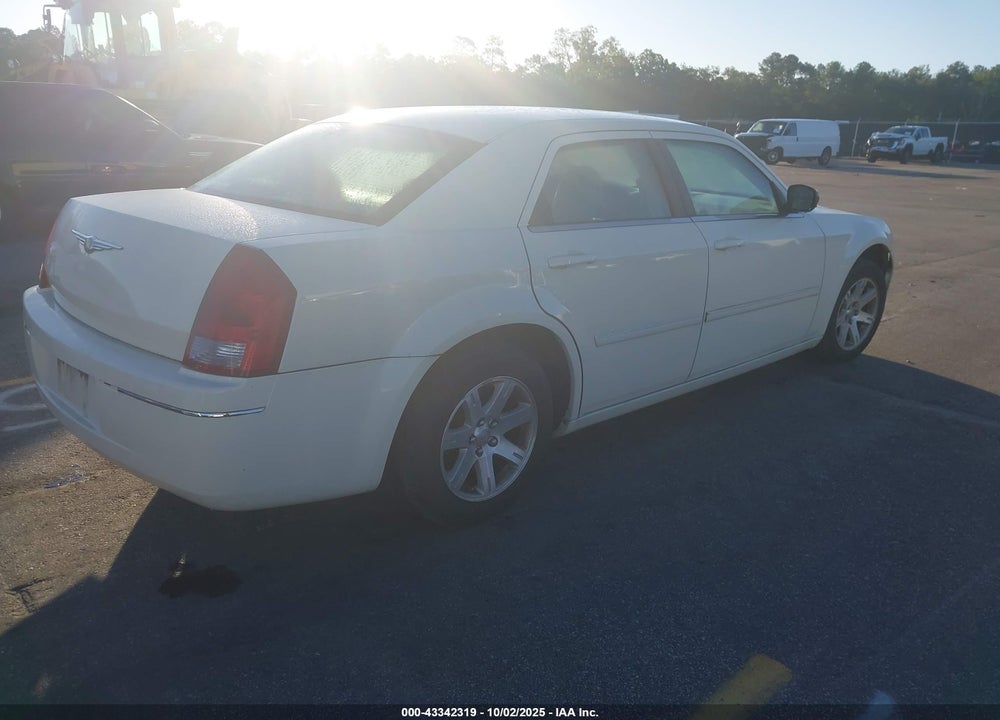 2007 CHRYSLER 300 VIN: 2C3KA53G97H883814