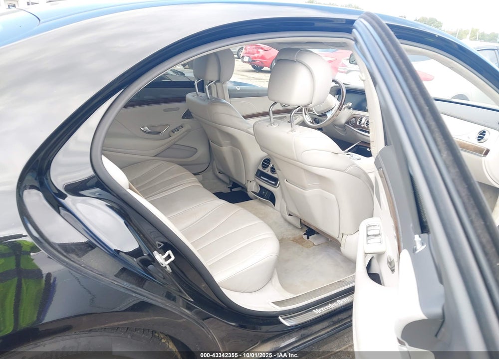 2015 MERCEDES-BENZ S 550 VIN: WDDUG8CB3FA123163