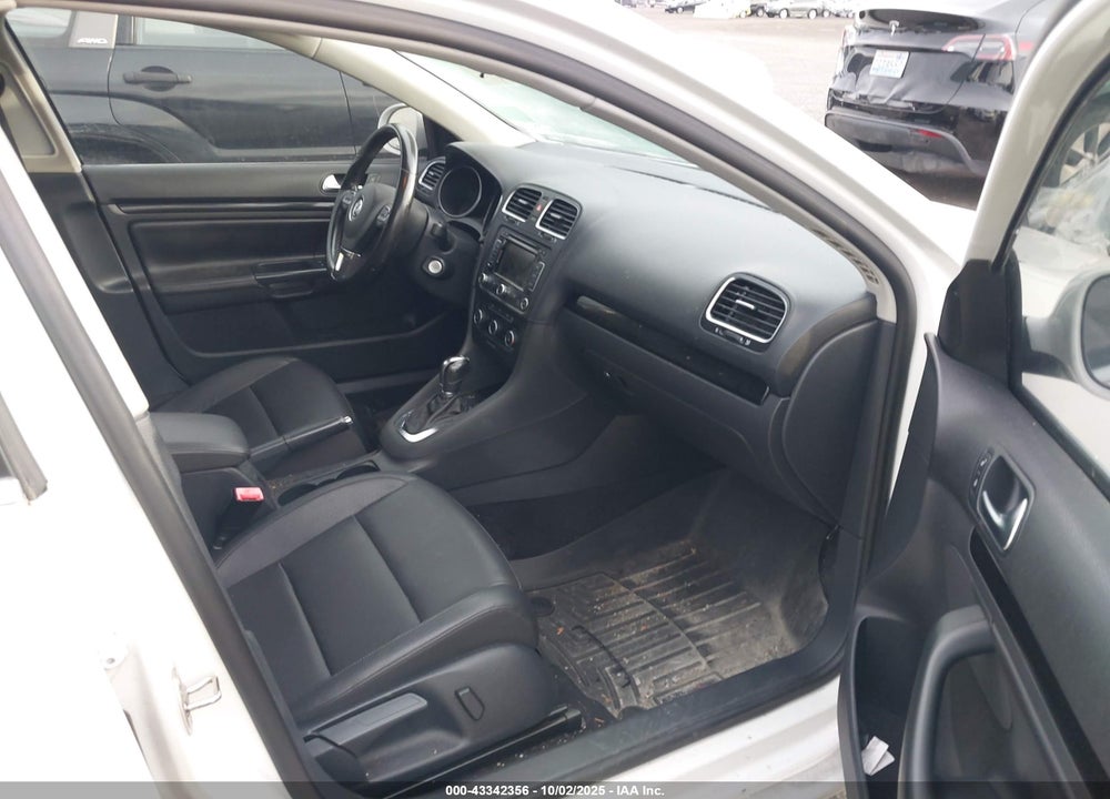 2012 VOLKSWAGEN JETTA VIN: 3VWPL7AJ2CM669102