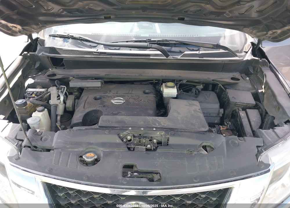 2015 NISSAN PATHFINDER VIN: 5N1AR2MN4FC603077
