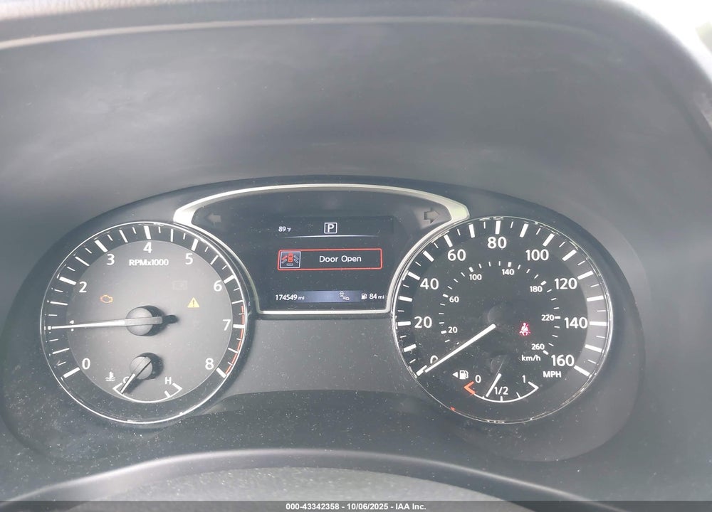2015 NISSAN PATHFINDER VIN: 5N1AR2MN4FC603077