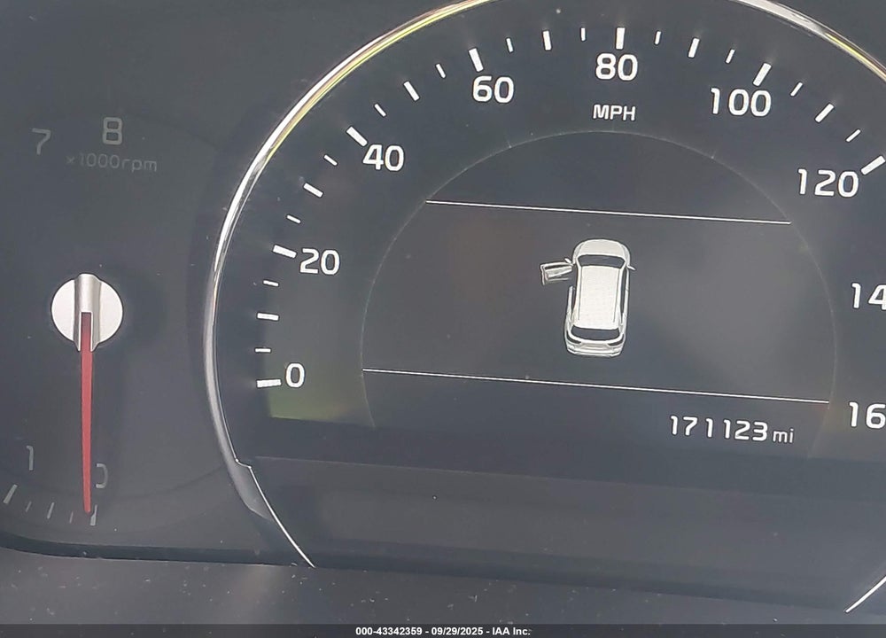 2019 KIA SORENTO 3.3L EX VIN: 5XYPHDA58KG545143