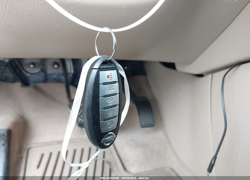 2013 NISSAN PATHFINDER VIN: 5N1AR2MM5DC613282