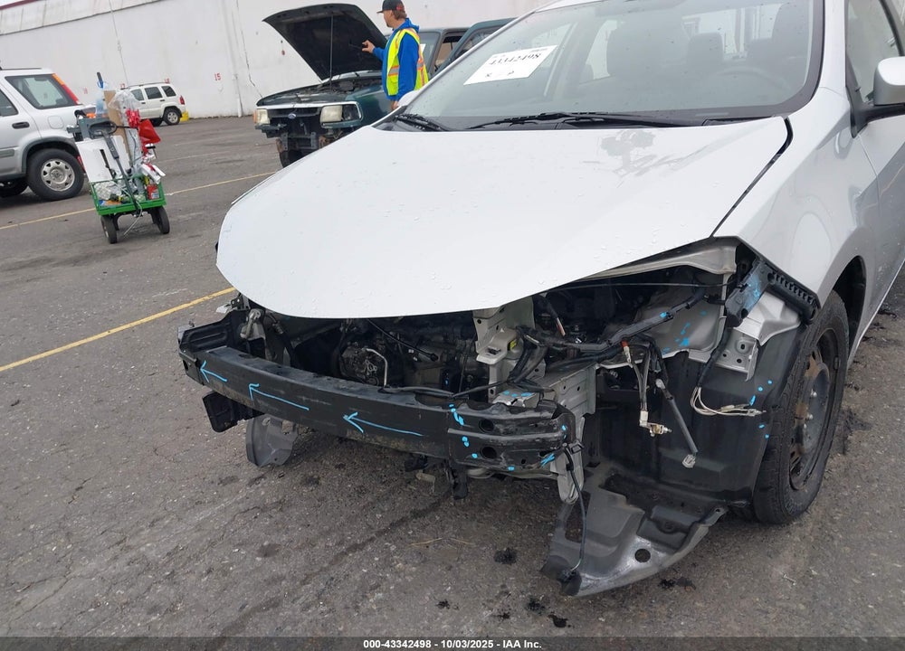 2015 TOYOTA COROLLA LE PLUS VIN: 2T1BURHE2FC321005