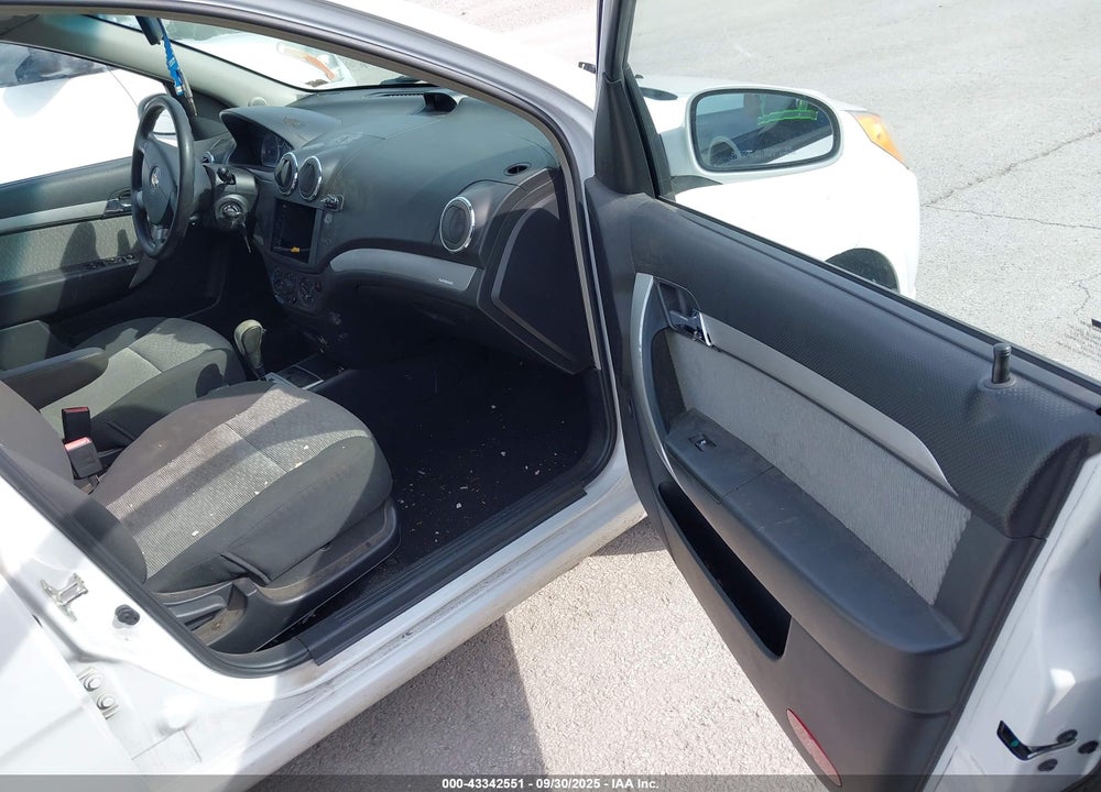 2011 CHEVROLET AVEO VIN: KL1TG6DE5BB228740