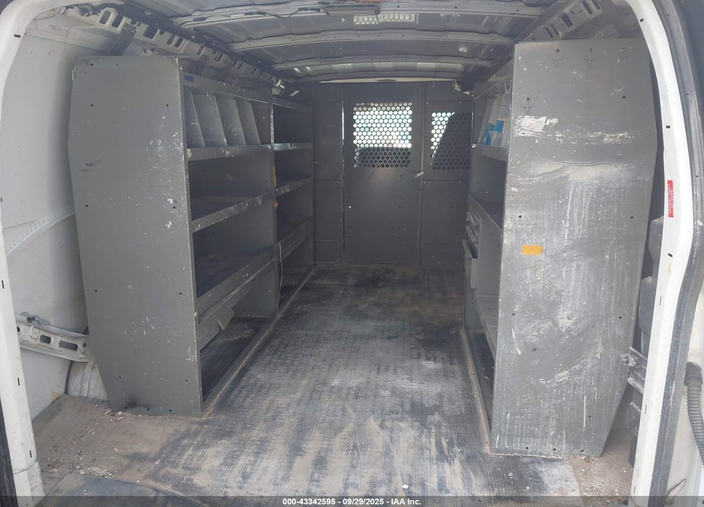 2006 CHEVROLET EXPRESS WORK VAN VIN: 1GCFG15X761266474
