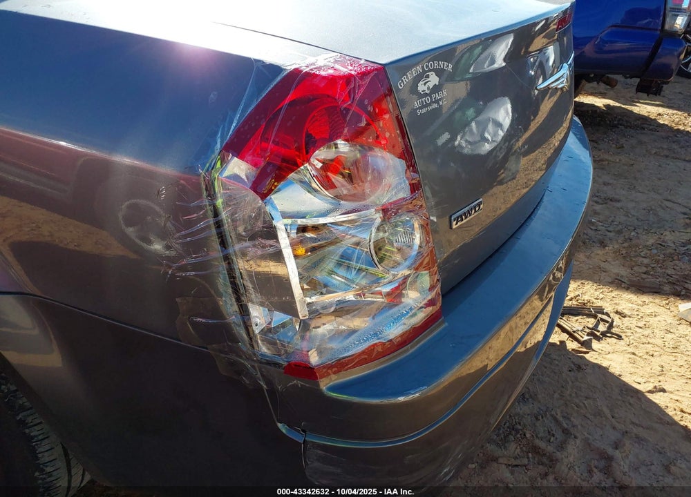 2010 CHRYSLER 300 VIN: 2C3CK5CV4AH319012