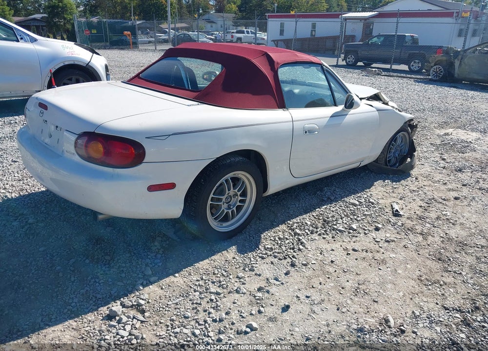 1999 MAZDA MX-5 MIATA LEATHER PKG/POPULAR EQUIPMENT PKG/SPORTS PKG/TOURING PKG VIN: JM1NB3537X0128511