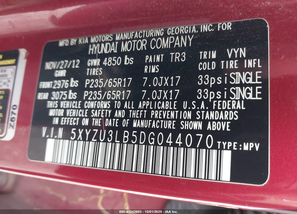 2013 HYUNDAI SANTA FE VIN: 5XYZU3LB5DG044070