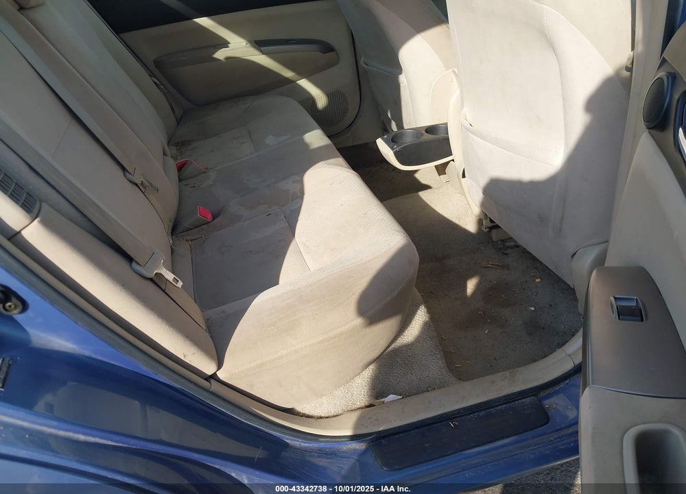 2005 TOYOTA PRIUS VIN: JTDKB20U657039496