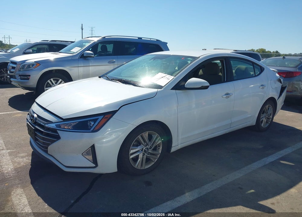 2019 HYUNDAI ELANTRA VIN: 5NPD84LF5KH457863