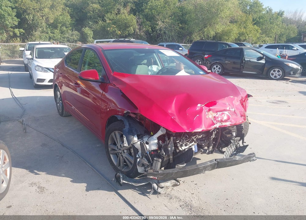 2017 HYUNDAI ELANTRA SE VIN: 5NPD84LF1HH083664