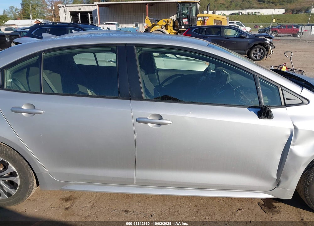 2022 TOYOTA COROLLA HYBRID LE VIN: JTDEAMDE4N3007748