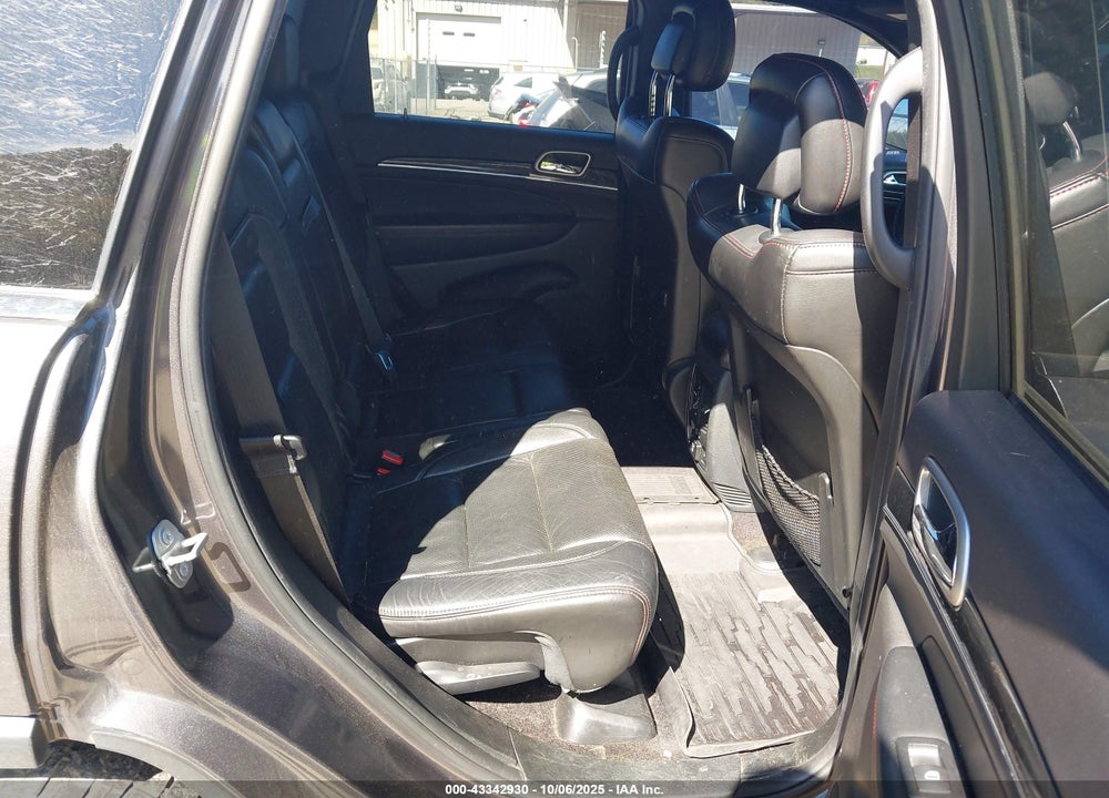 2018 JEEP GRAND CHEROKEE VIN: 1C4RJFLG2JC229439
