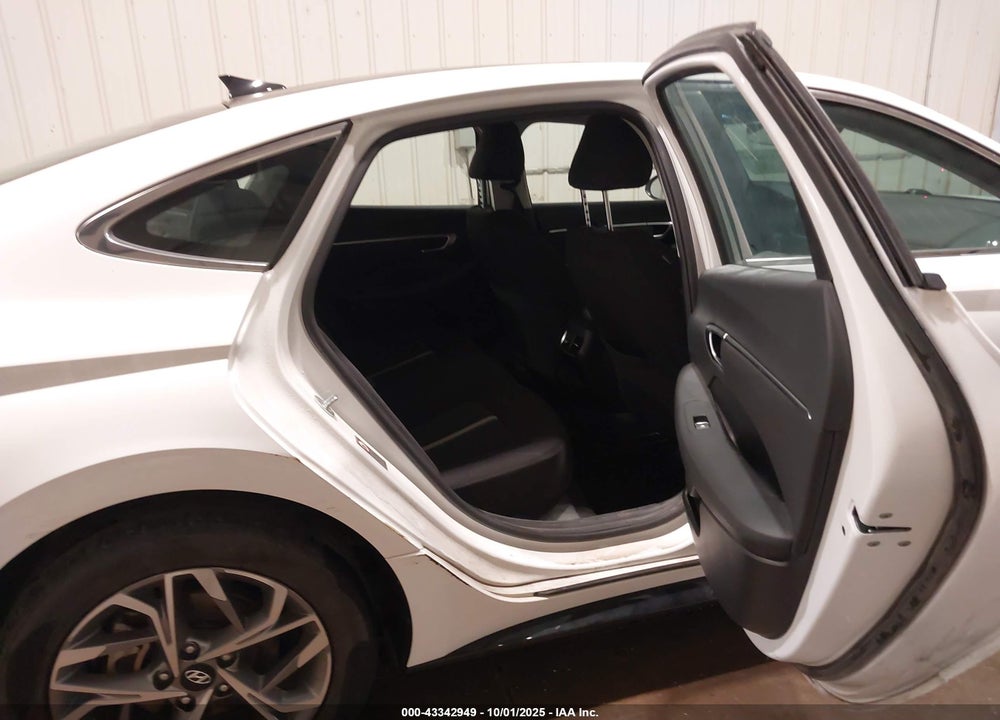 2022 HYUNDAI SONATA SEL VIN: KMHL14JA4NA214642