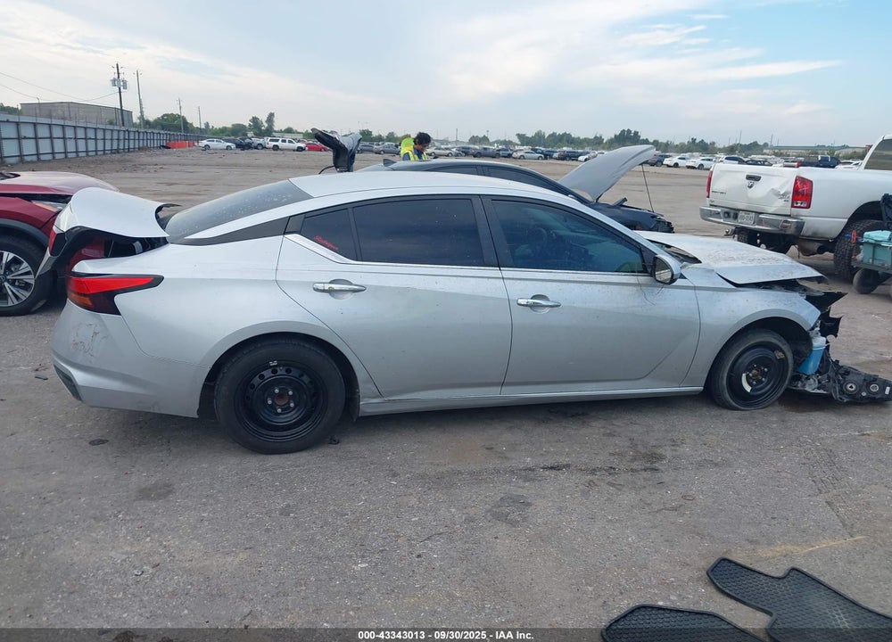2022 NISSAN ALTIMA S FWD VIN: 1N4BL4BV4NN328294