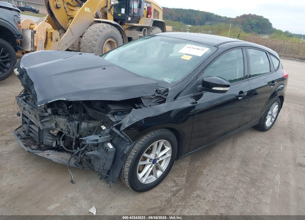 2015 FORD FOCUS SE VIN: 1FADP3K27FL288562