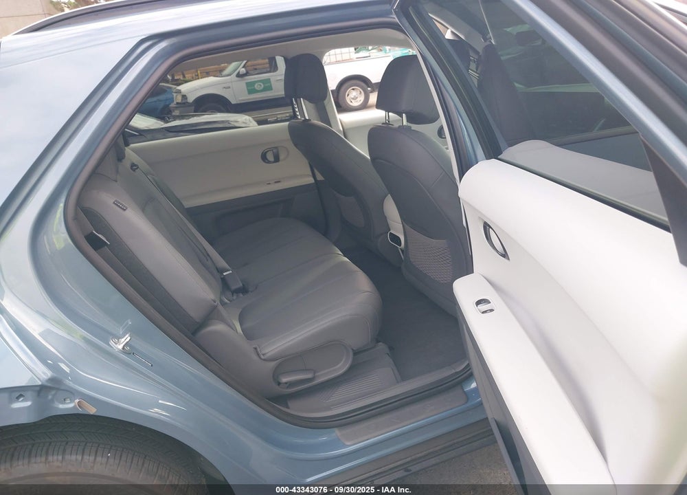 2025 HYUNDAI IONIQ 5 SEL VIN: 7YAKN4DA0SY004308