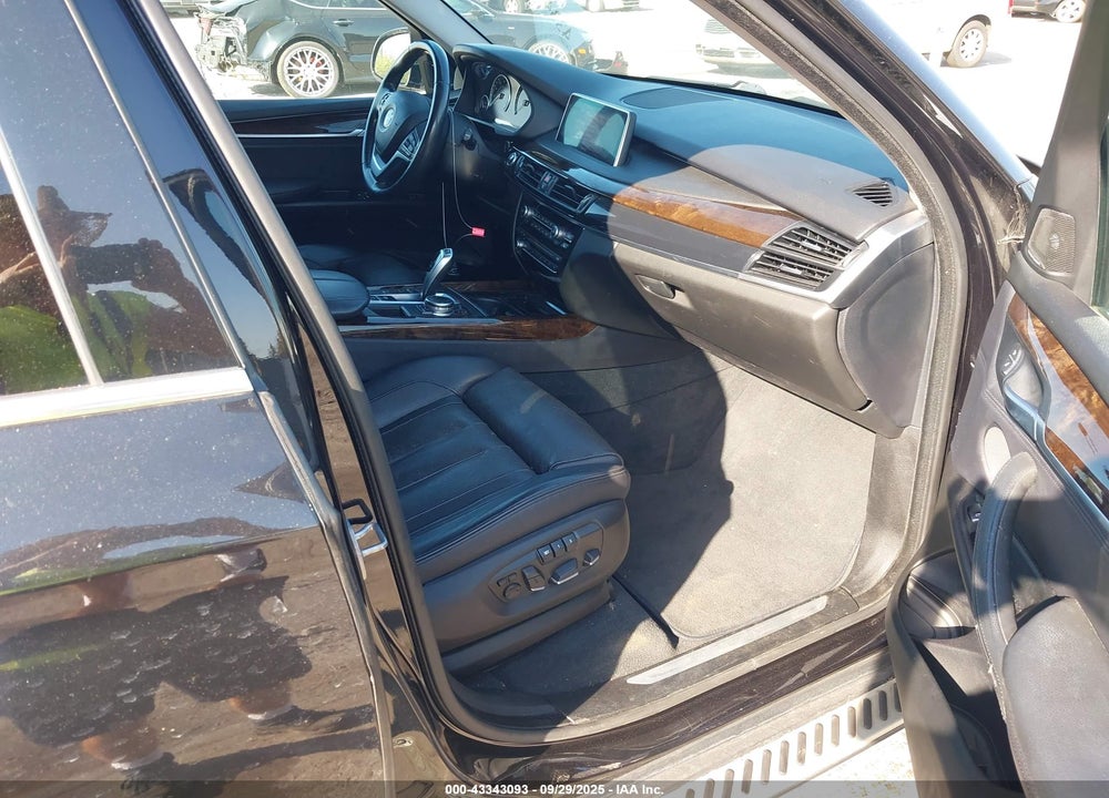 2015 BMW X5 VIN: 5UXKS4C58F0J99520