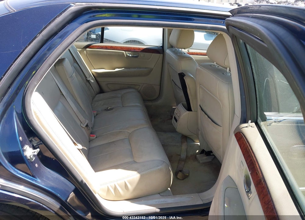 2006 CADILLAC DTS VIN: 1G6KD57YX6U110564