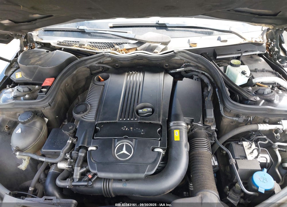 2014 MERCEDES-BENZ C 250 VIN: WDDGJ4HB7EG175844
