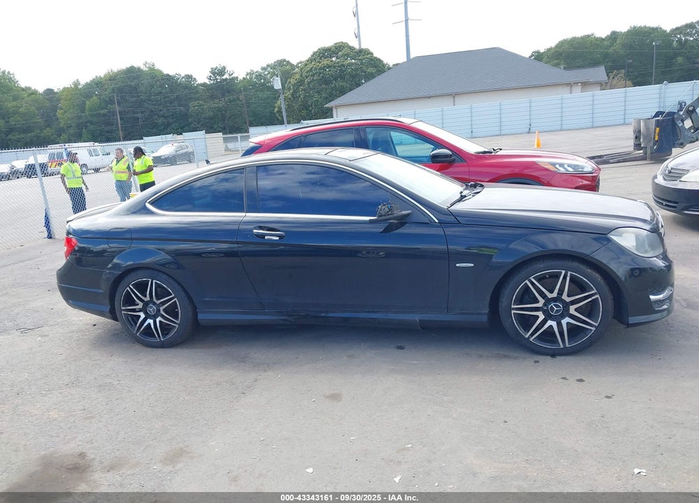 2014 MERCEDES-BENZ C 250 VIN: WDDGJ4HB7EG175844