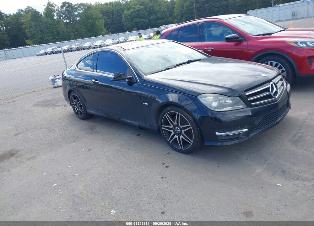 2014 MERCEDES-BENZ C 250 VIN: WDDGJ4HB7EG175844