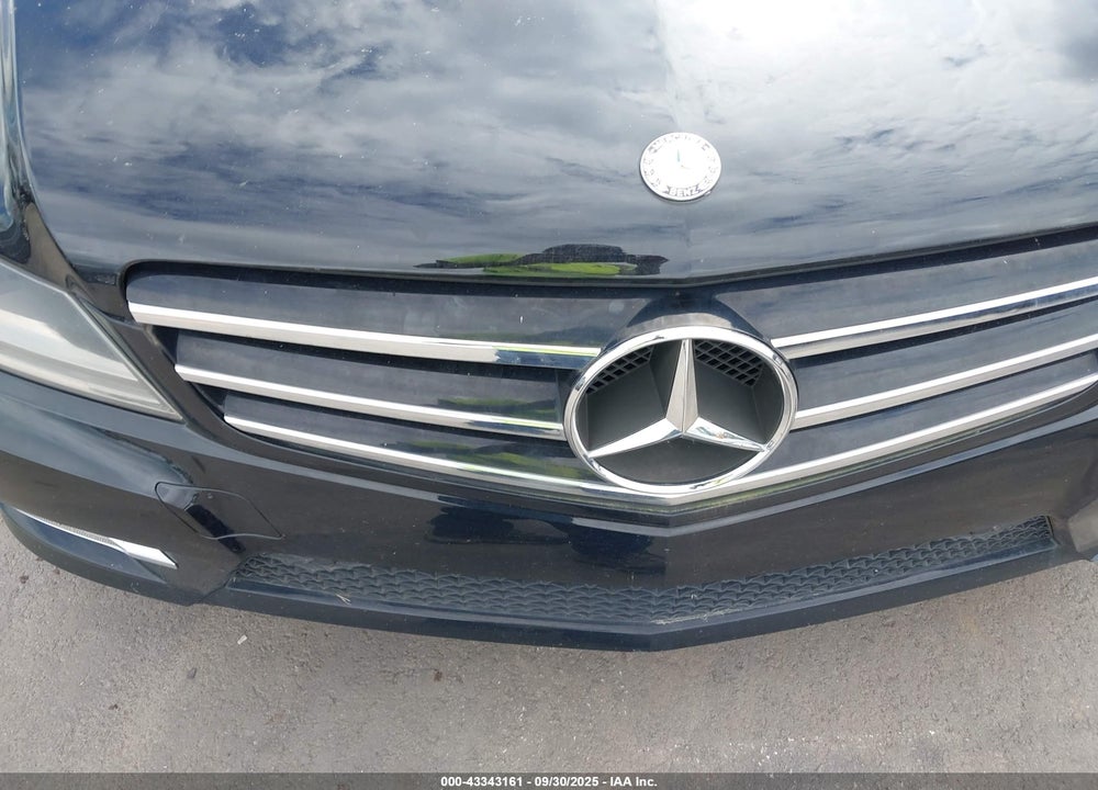 2014 MERCEDES-BENZ C 250 VIN: WDDGJ4HB7EG175844