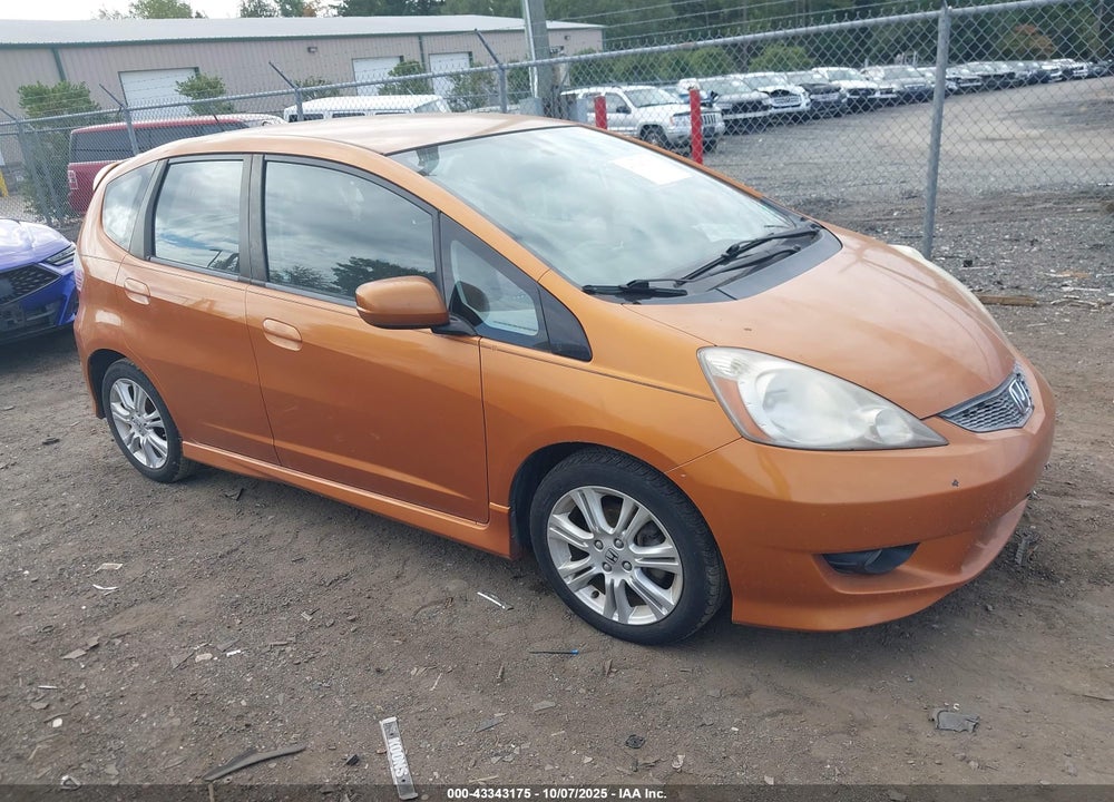 2010 HONDA FIT SPORT VIN: JHMGE8H44AS008970
