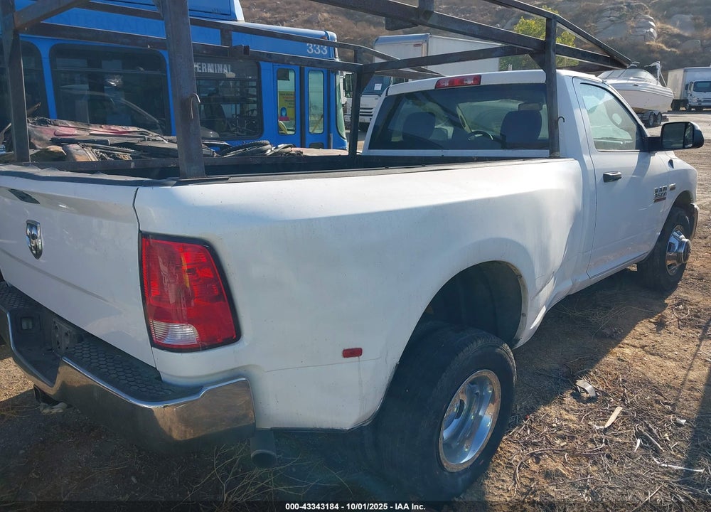 2016 RAM 3500 TRADESMAN VIN: 3C63RPAJ1GG115755