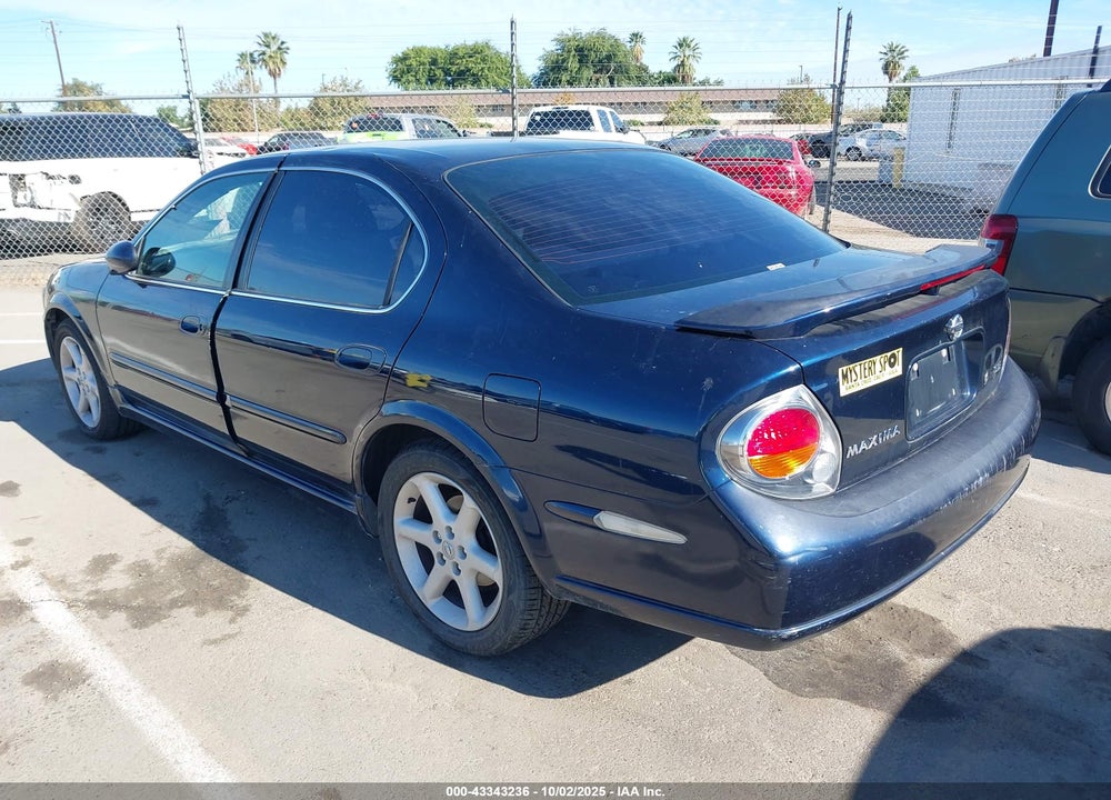 2002 NISSAN MAXIMA SE VIN: JN1DA31D72T402684