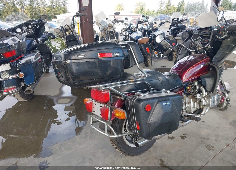 1982 HONDA GL1100 VIN: 1HFSC0204CA212918
