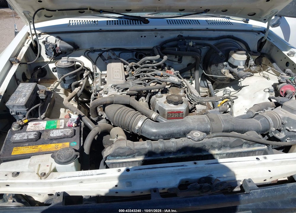 1990 TOYOTA PICKUP 1/2 TON SHORT WHEELBASE VIN: JT4RN81A0L0055843
