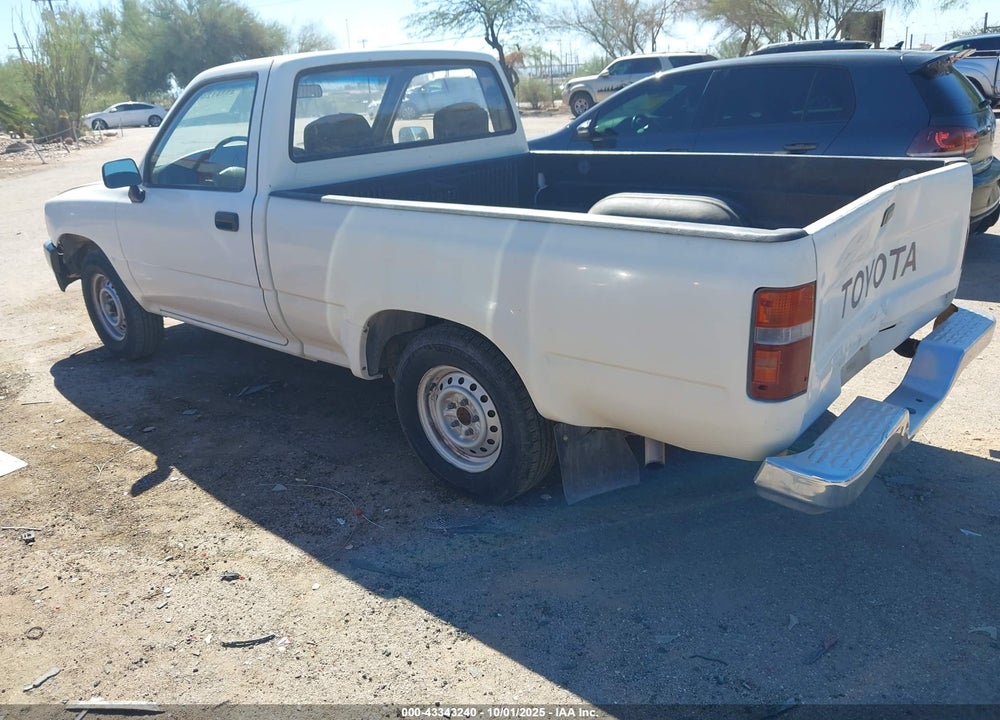 1990 TOYOTA PICKUP 1/2 TON SHORT WHEELBASE VIN: JT4RN81A0L0055843