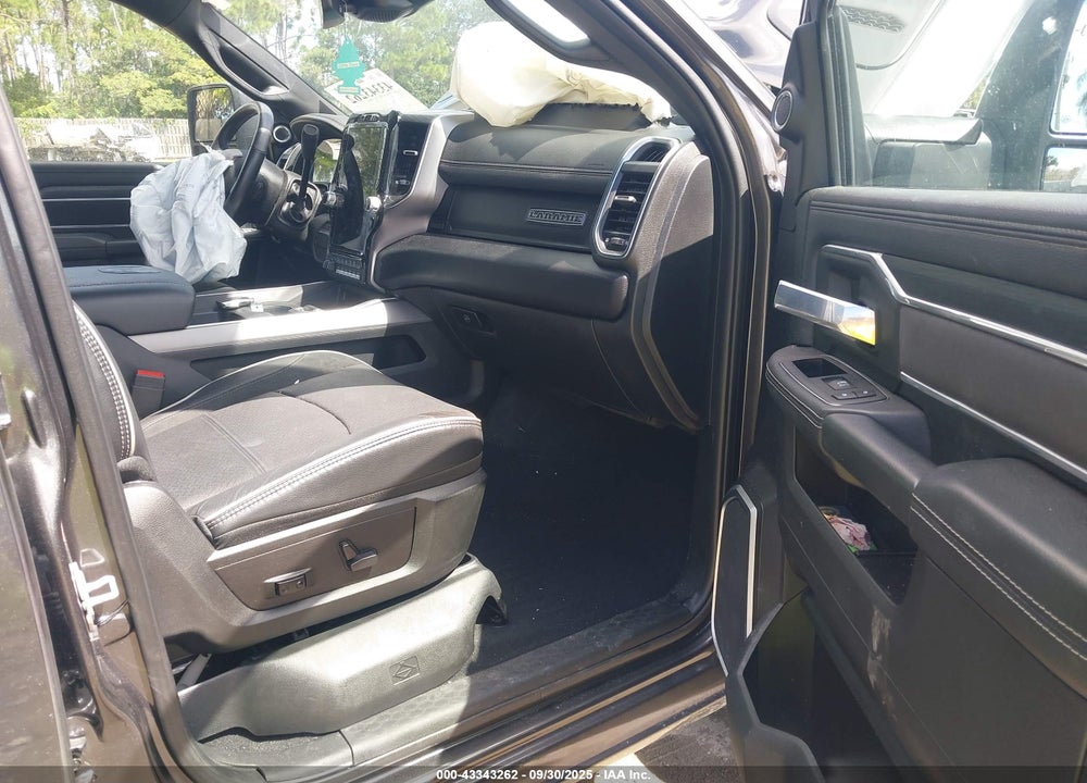 2024 RAM 3500 LAIE  4X4 8' BOX VIN: 3C63RRJL2RG350505