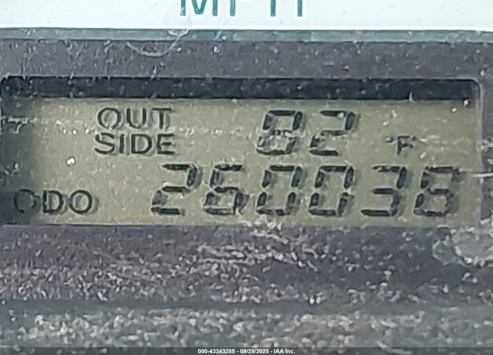 2004 TOYOTA COROLLA LE VIN: 2T1BR32E94C302309