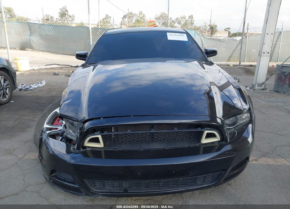 2014 FORD MUSTANG V6 PREMIUM VIN: 1ZVBP8AM1E5285027
