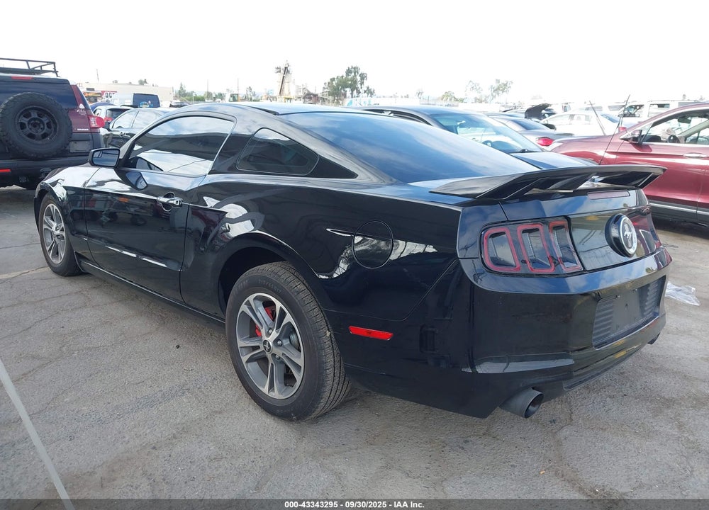 2014 FORD MUSTANG V6 PREMIUM VIN: 1ZVBP8AM1E5285027