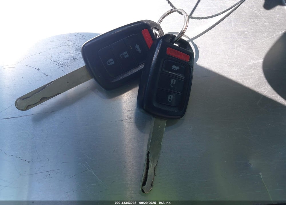 2015 HONDA ACCORD VIN: 1HGCR2F53FA120445