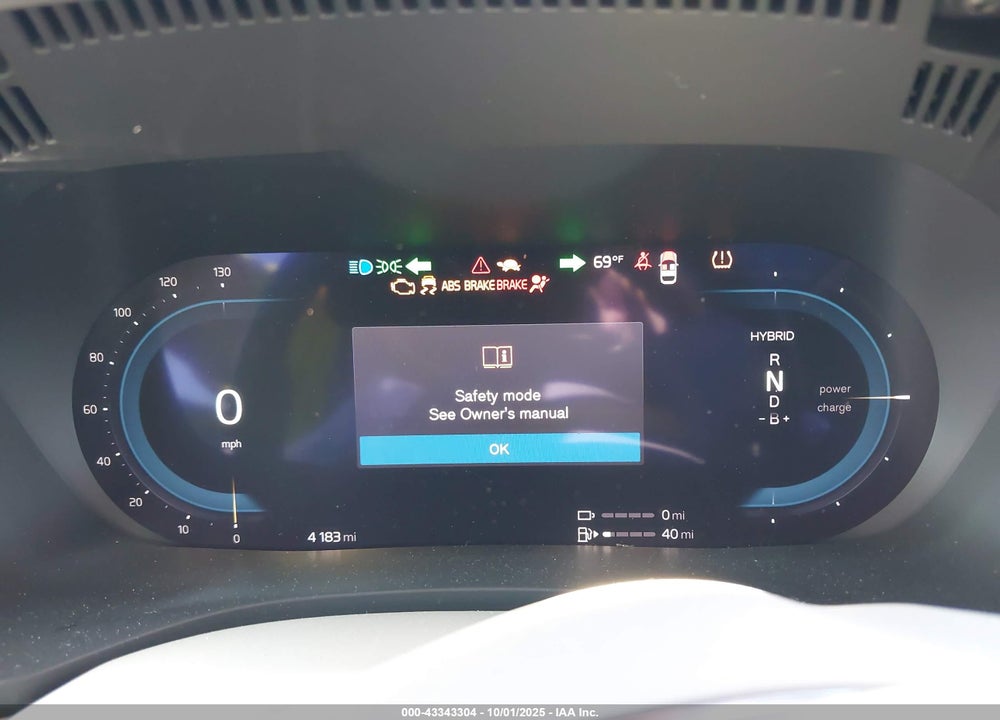 2024 VOLVO XC60 RECHARGE PLUG-IN HYBRID T8 ULTIMATE DARK THEME VIN: YV4H60DM2R1946829