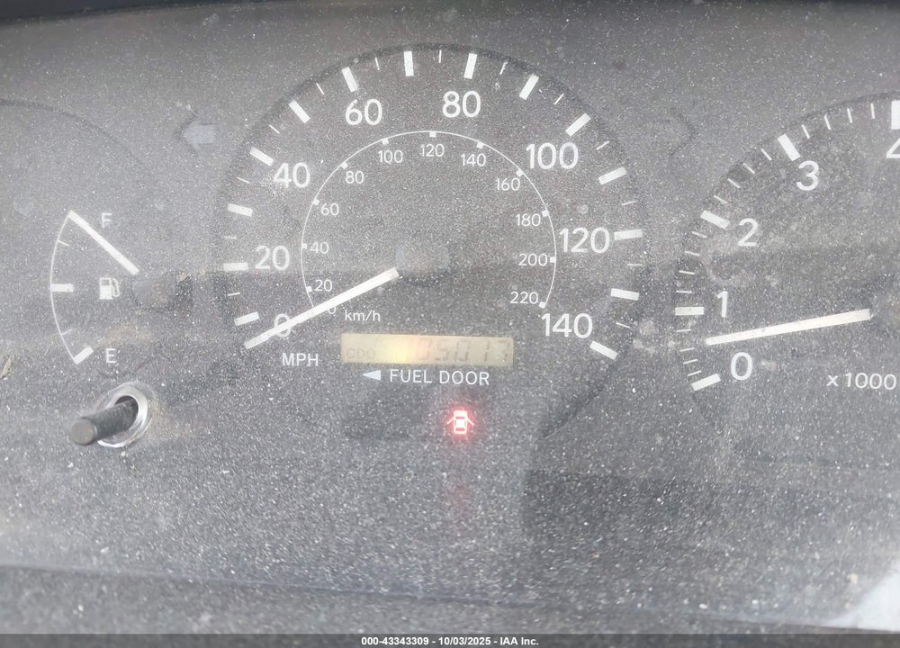 2000 TOYOTA CAMRY CE VIN: 4T1BG22K2YU985111