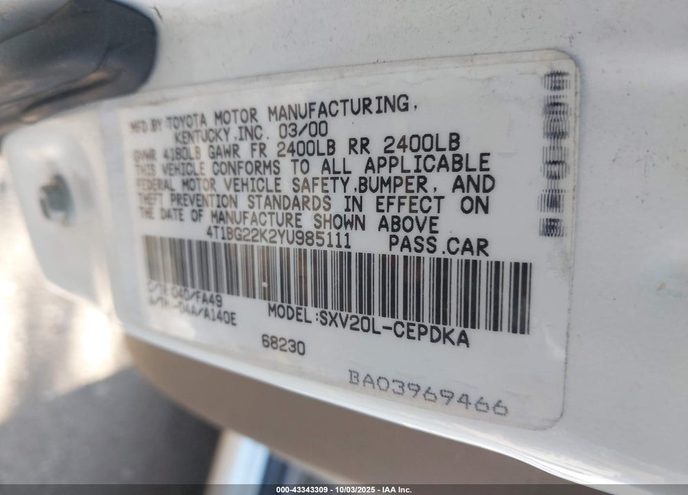 2000 TOYOTA CAMRY CE VIN: 4T1BG22K2YU985111