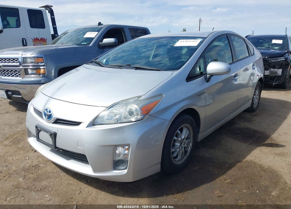 2011 TOYOTA PRIUS TWO VIN: JTDKN3DU5B5324379