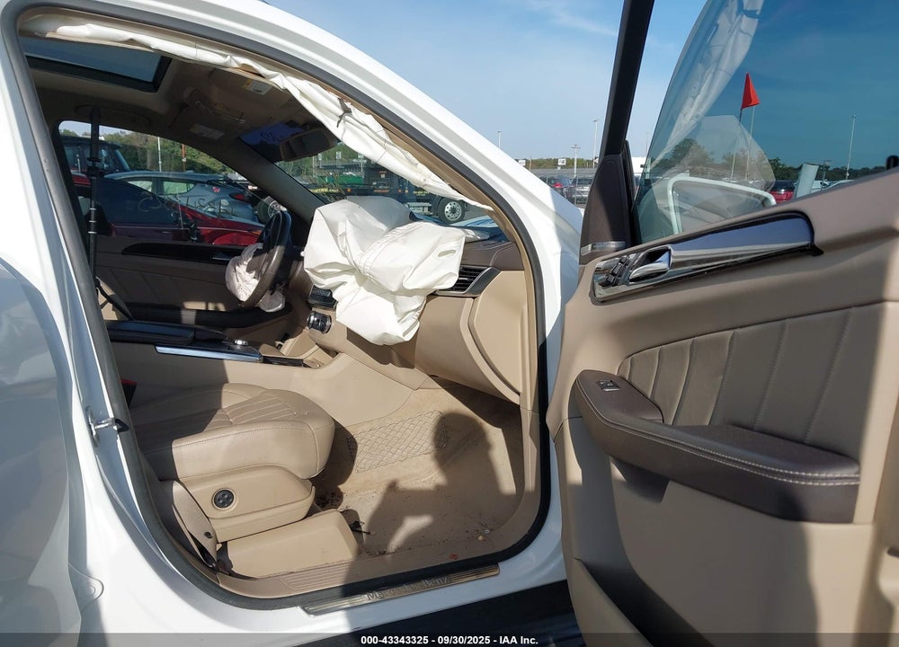 2016 MERCEDES-BENZ GL-CLASS VIN: 4JGDF6EE8GA708813