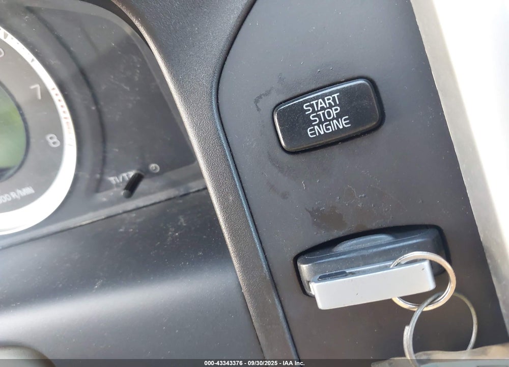 2010 VOLVO XC60 VIN: YV4992DZ6A2027241