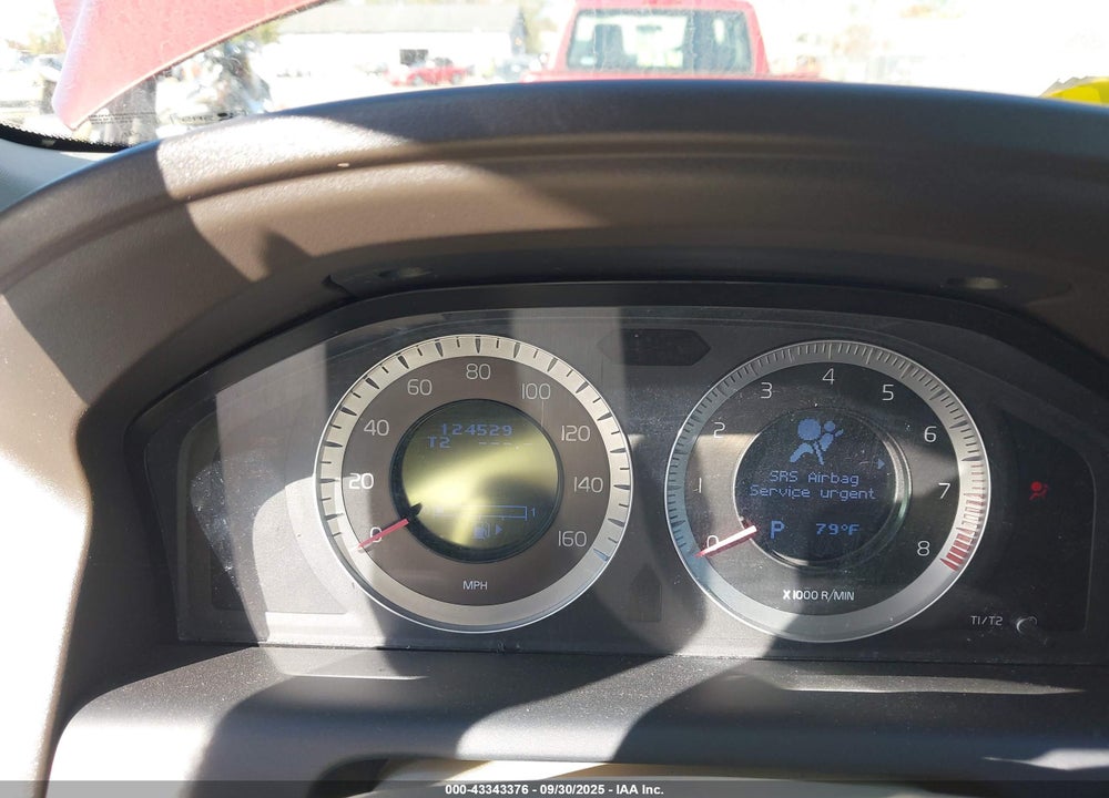 2010 VOLVO XC60 VIN: YV4992DZ6A2027241