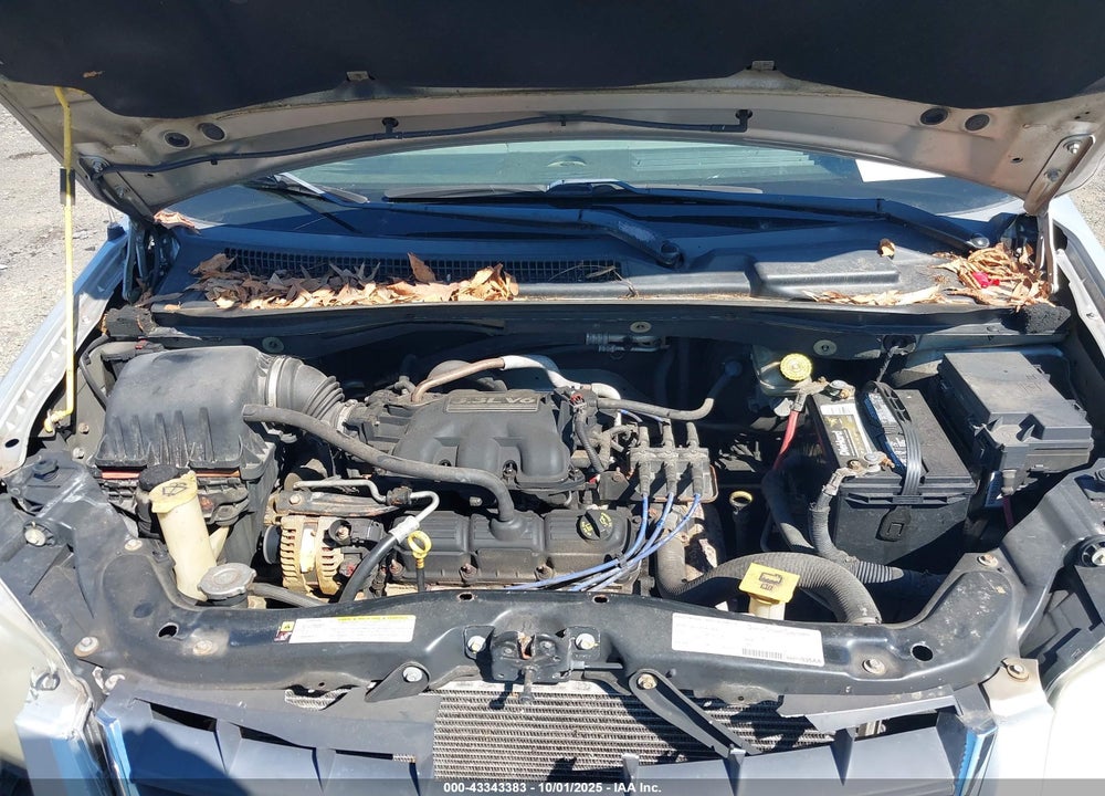2008 CHRYSLER TOWN & COUNTRY LX VIN: 2A8HR44H78R114586