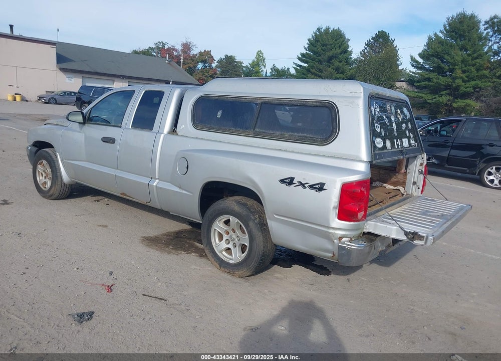 2005 DODGE DAKOTA SLT VIN: 1D7HW42K25S332255