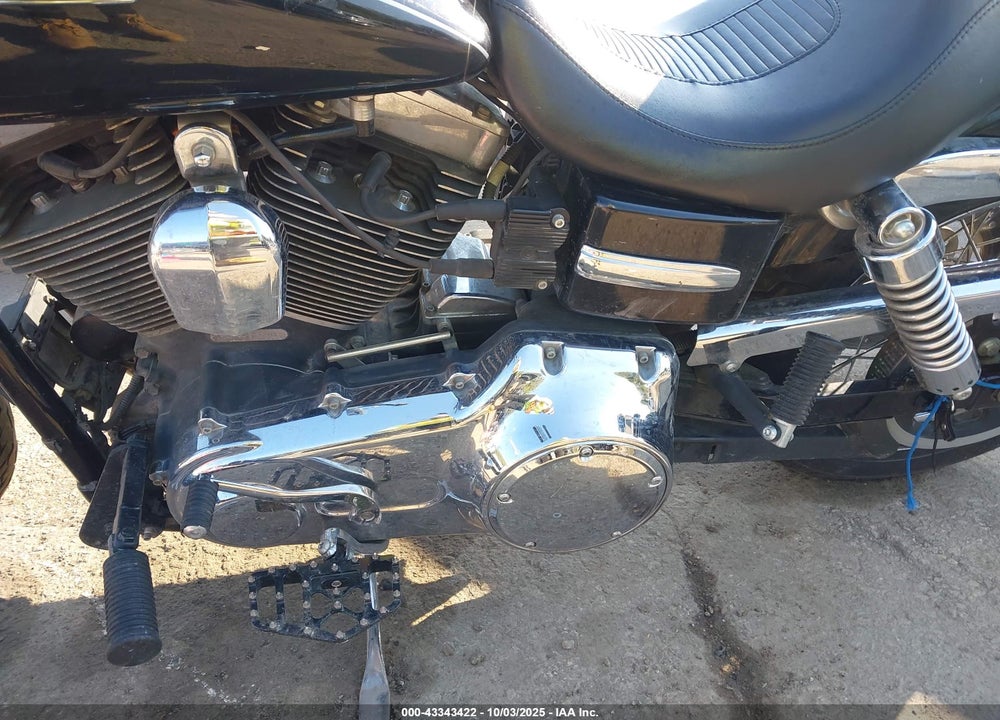 2012 HARLEY-DAVIDSON FXDC DYNA SUPER GLIDE VIN: 1HD1GV41XCC317320